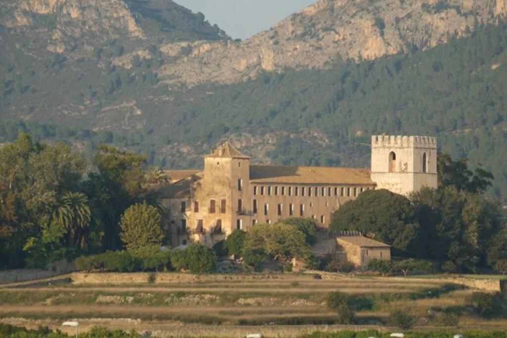 Les Moreres Gandía Esterno foto